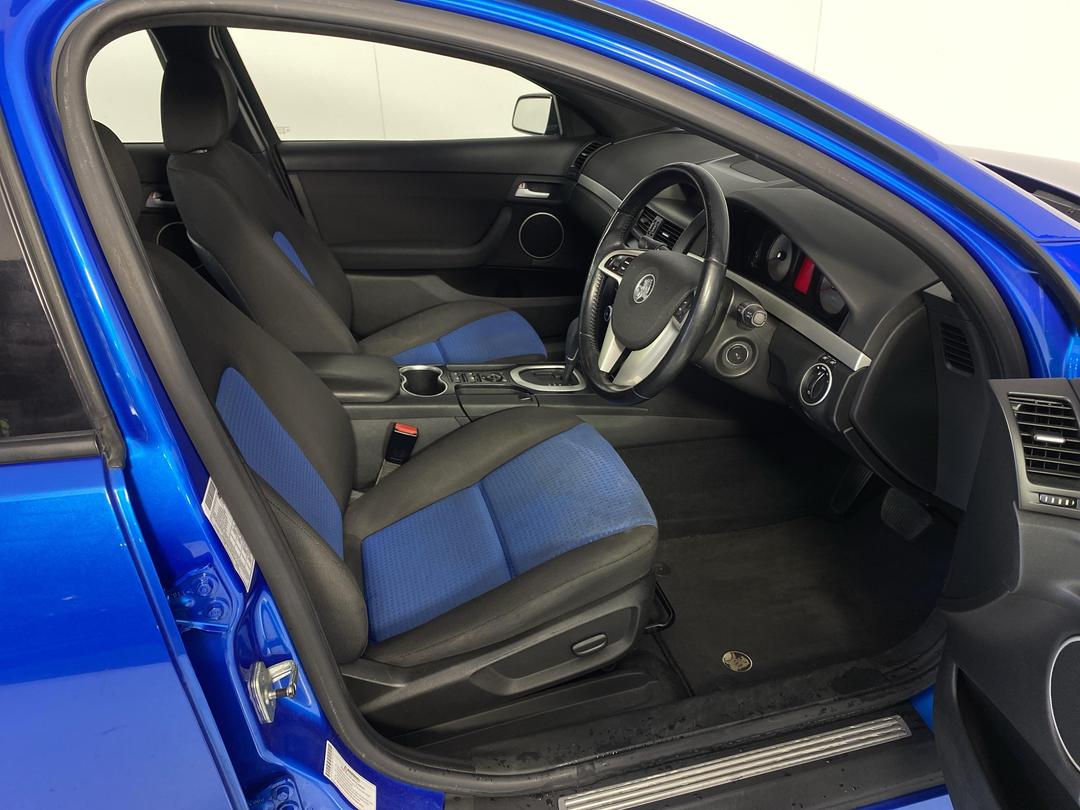 Photo '16' of Holden Commodore