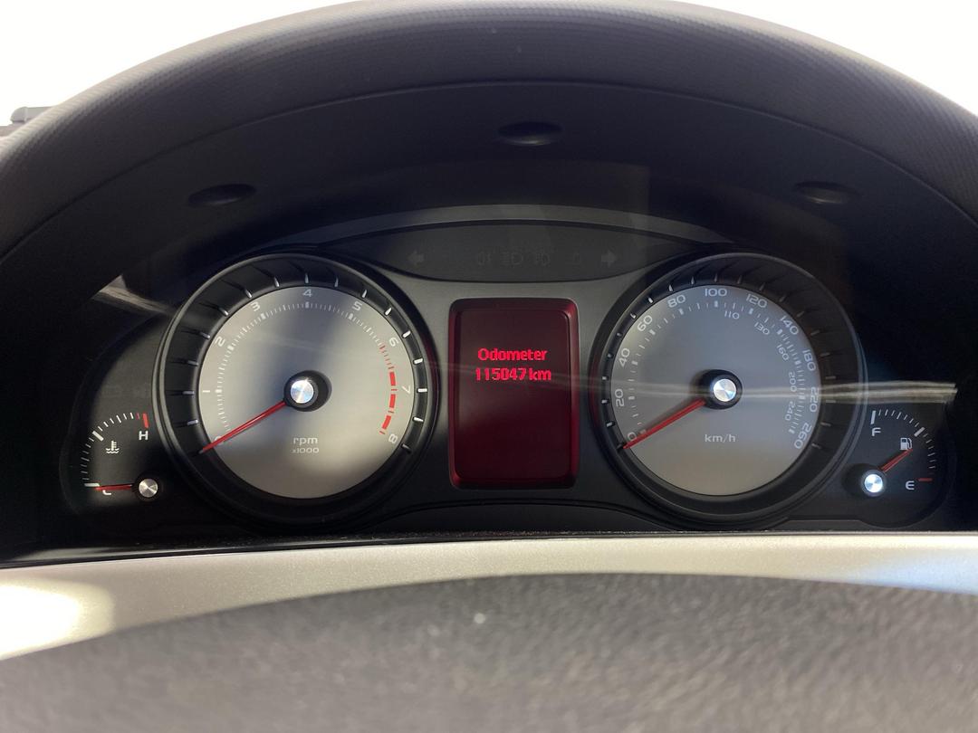 Photo '21' of Holden Commodore