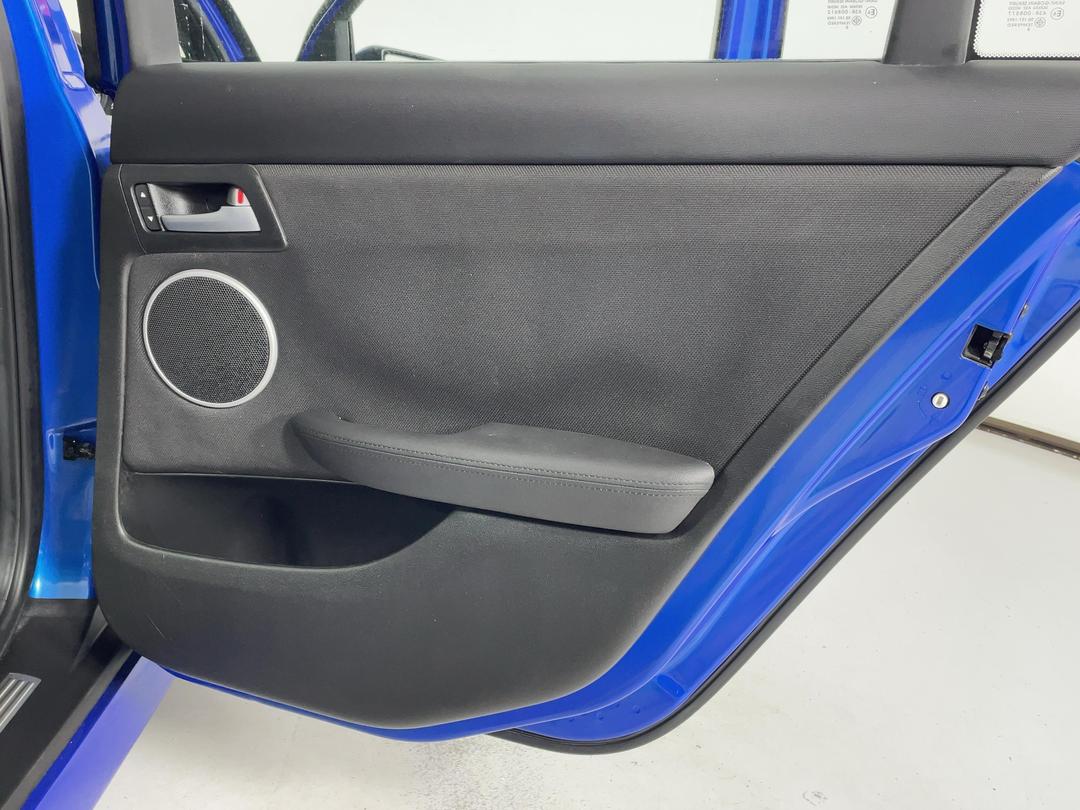 Photo '19' of Holden Commodore