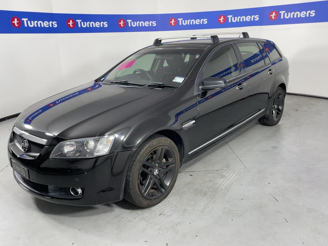 Photo '3' of Holden Commodore Sptwgn Calais VV6