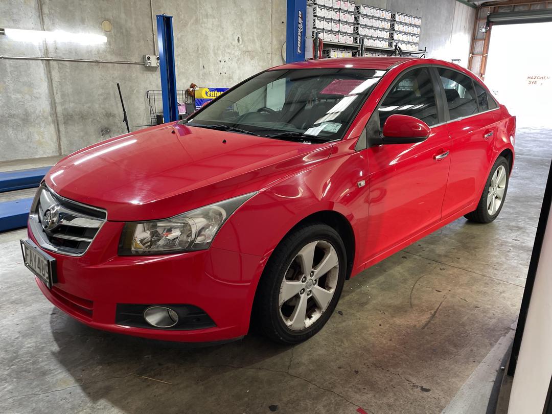 Photo '2' of Holden Cruze CDX