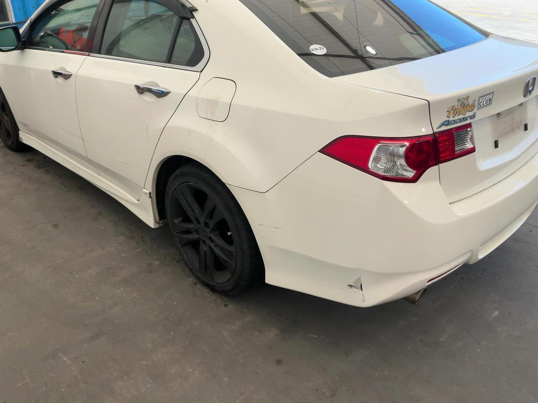 Photo '8' of Honda Accord Photo '8' of Honda Accord