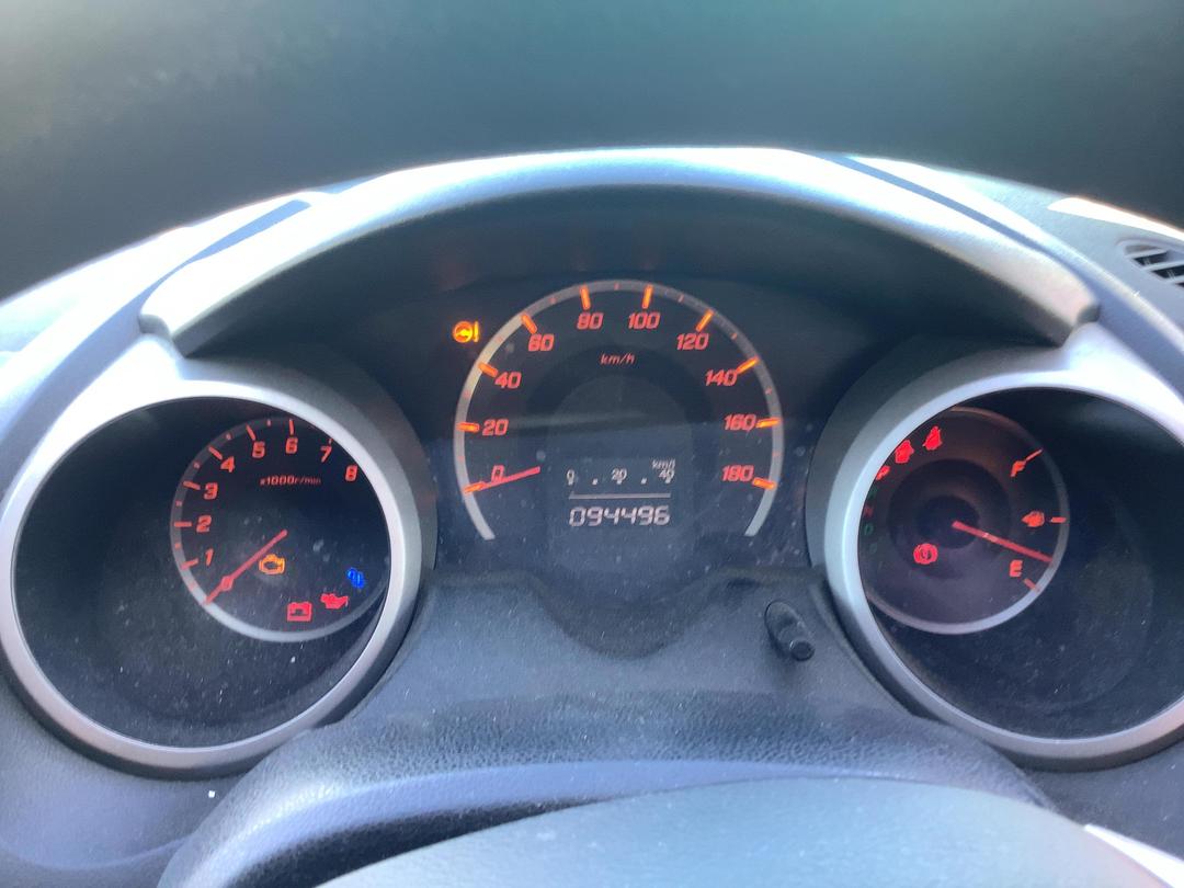 Photo '6' of Honda FIT