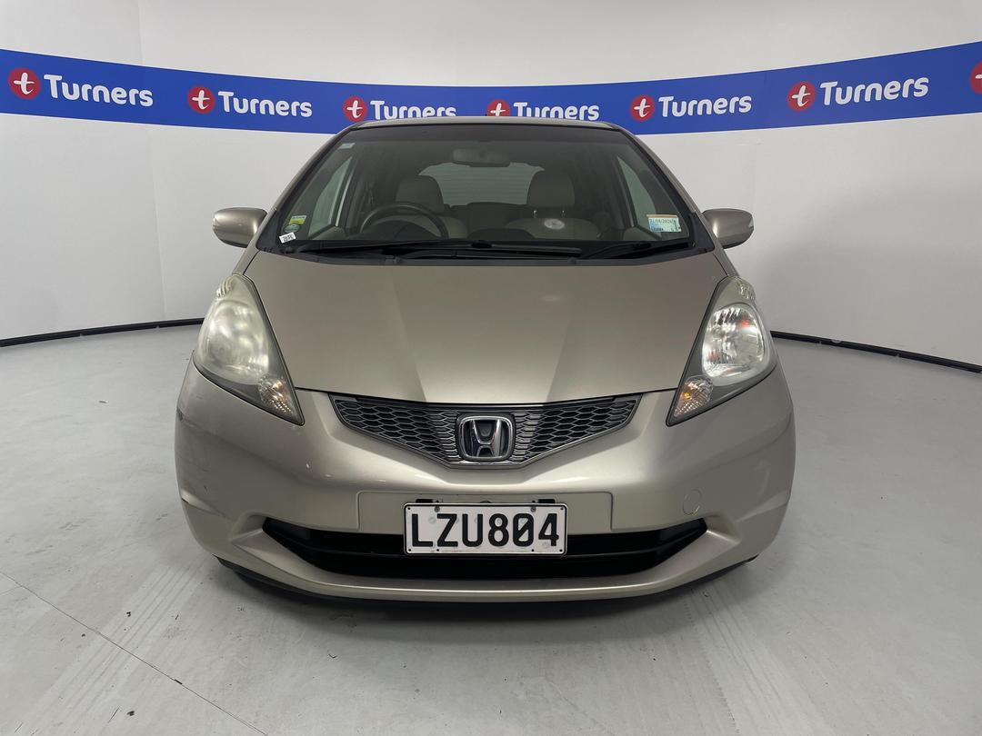 Photo '2' of Honda FIT