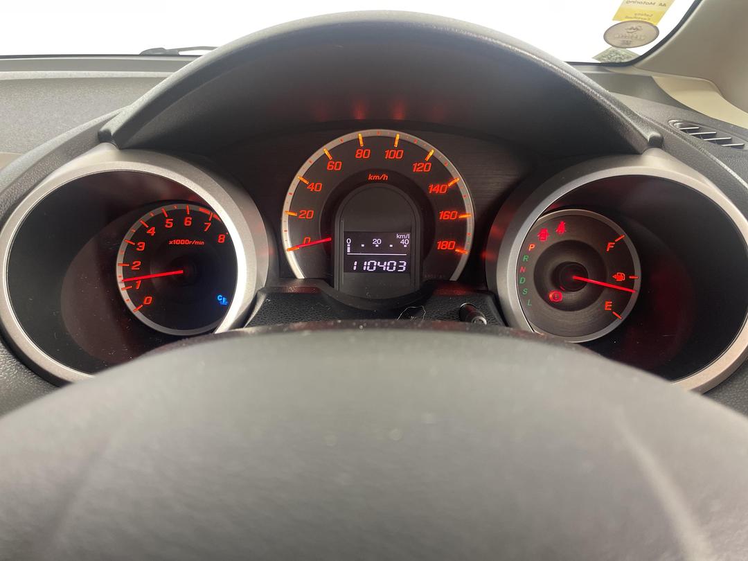 Photo '21' of Honda FIT