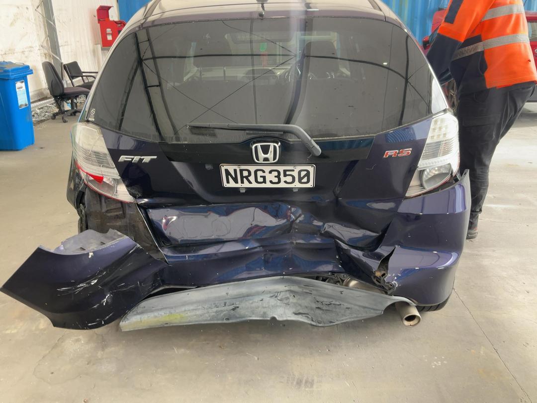 Photo '5' of Honda FIT Photo '5' of Honda FIT