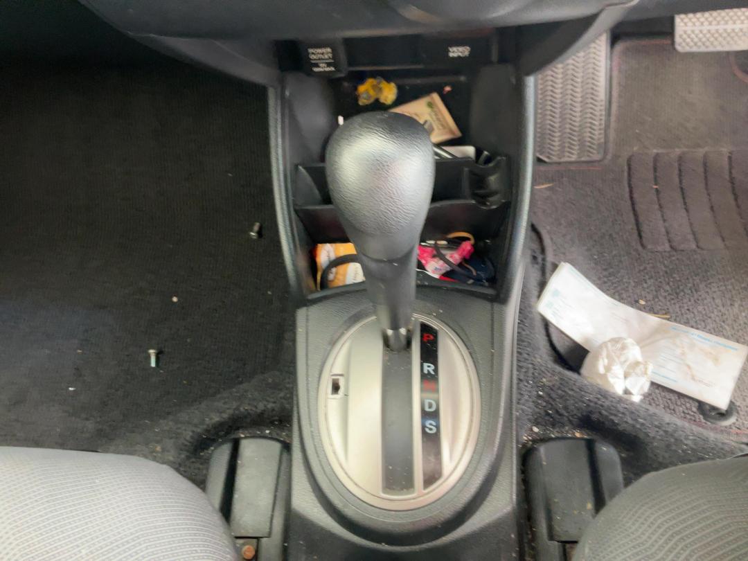 Photo '10' of Honda FIT Photo '10' of Honda FIT