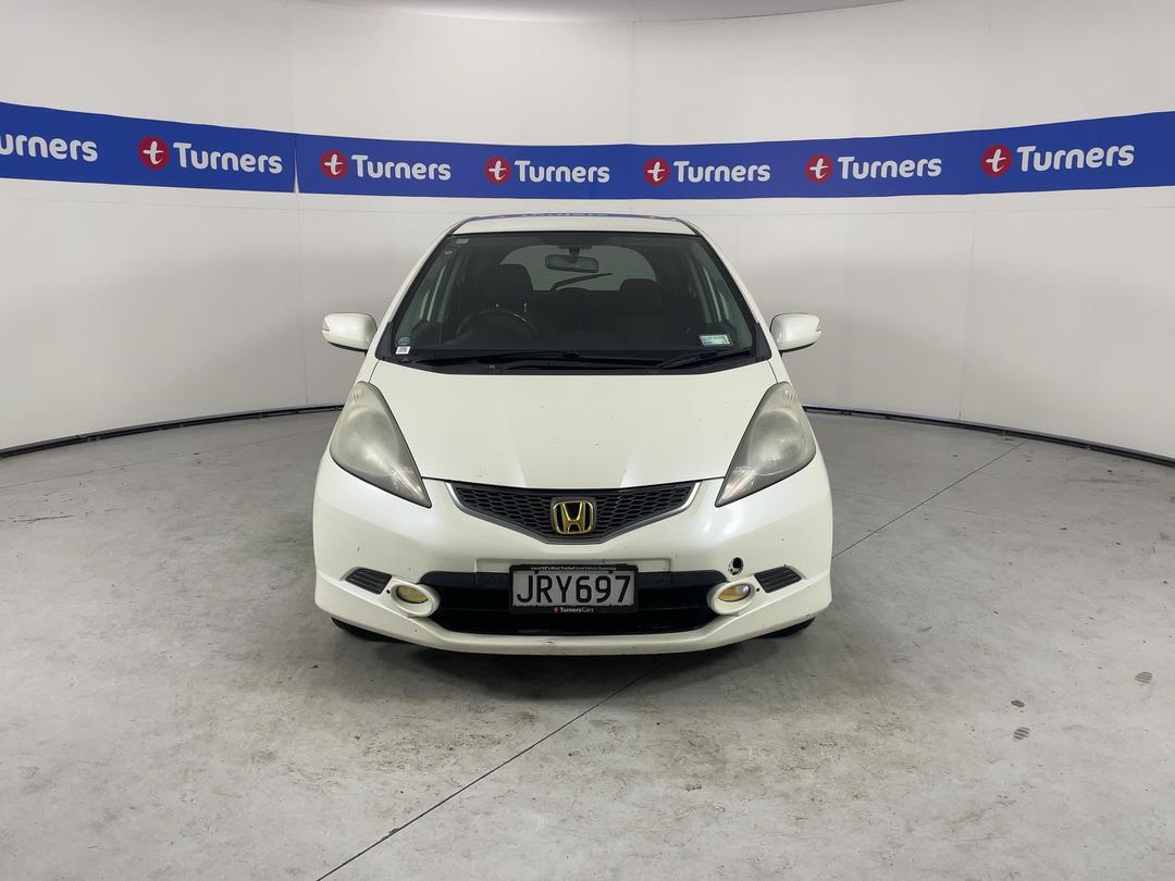 Photo '2' of Honda FIT