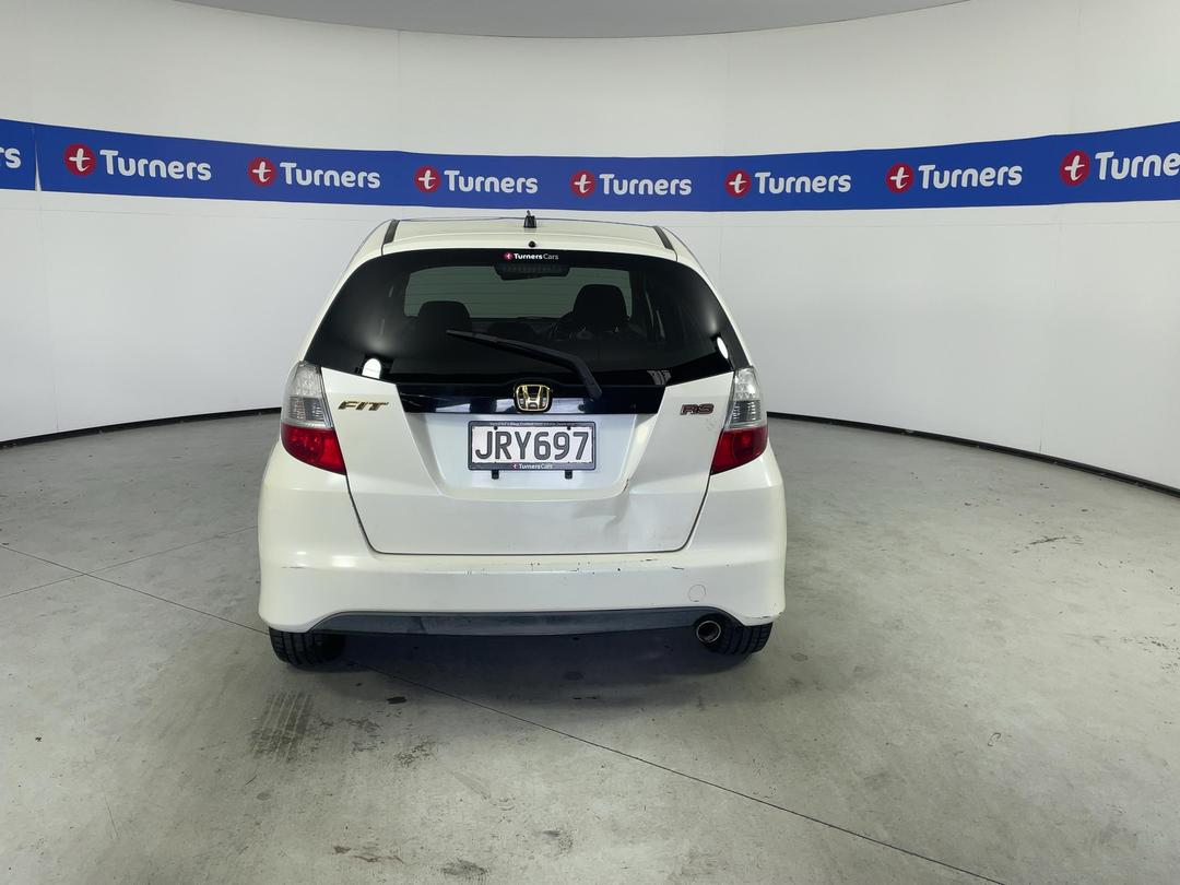 Photo '6' of Honda FIT