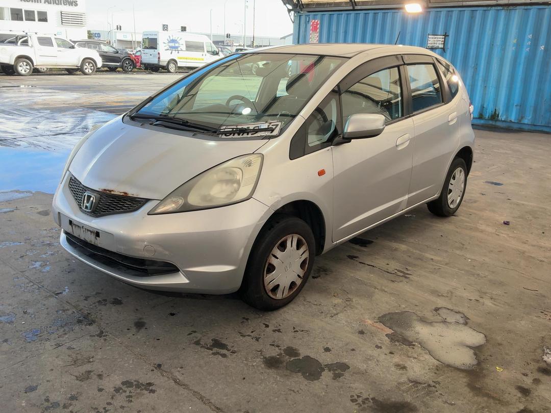 Photo '6' of Honda FIT Photo '6' of Honda FIT