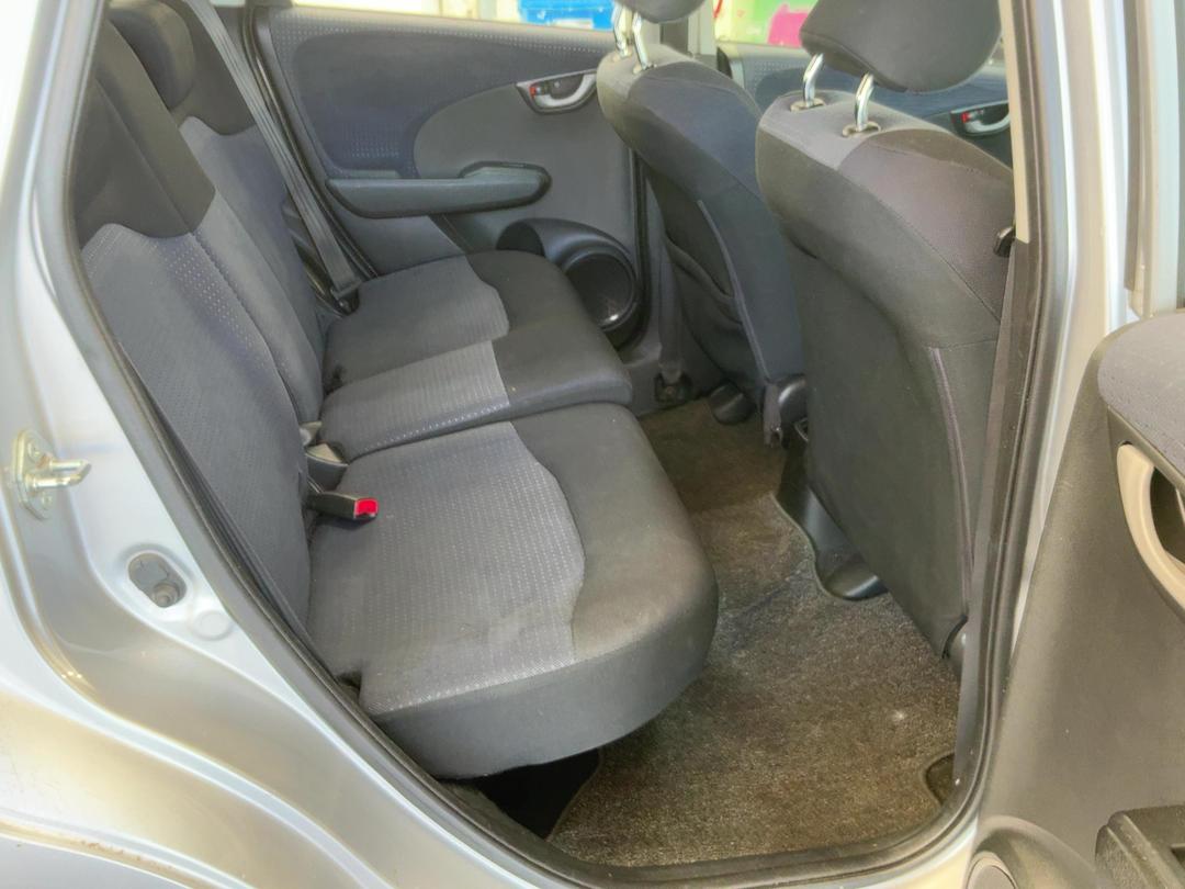 Photo '19' of Honda FIT Photo '19' of Honda FIT