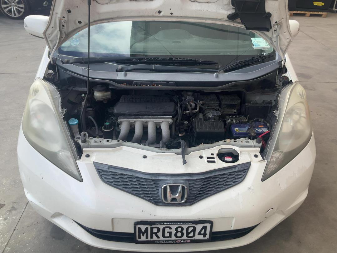 Photo '2' of Honda FIT Photo '2' of Honda FIT