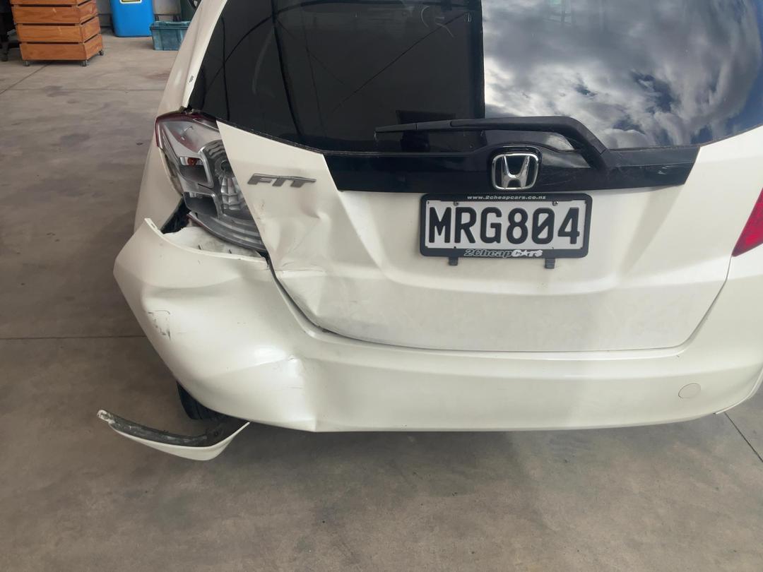 Photo '12' of Honda FIT Photo '12' of Honda FIT