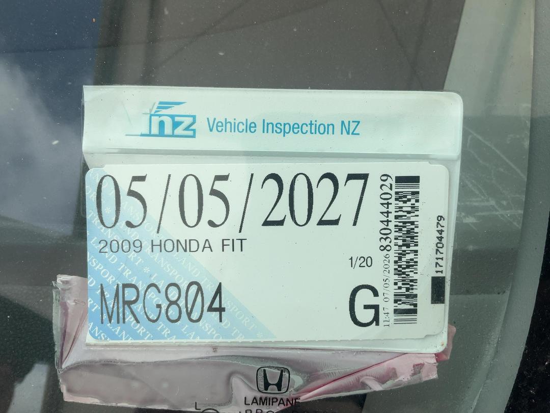 Photo '23' of Honda FIT Photo '23' of Honda FIT