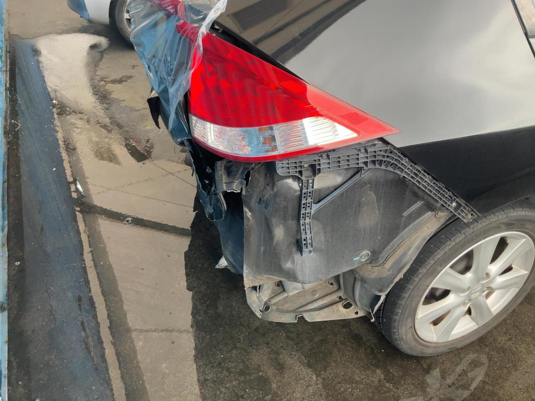 Photo '21' of Honda Insight