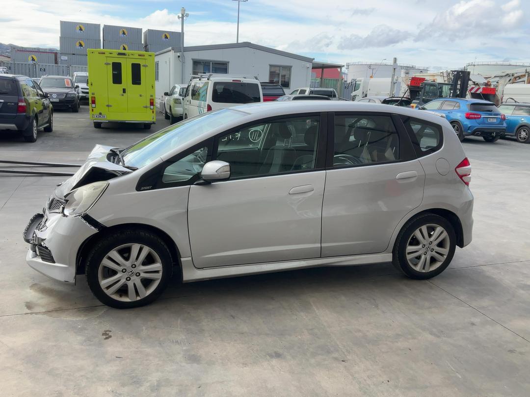 Photo '4' of Honda Jazz Sport Photo '4' of Honda Jazz Sport