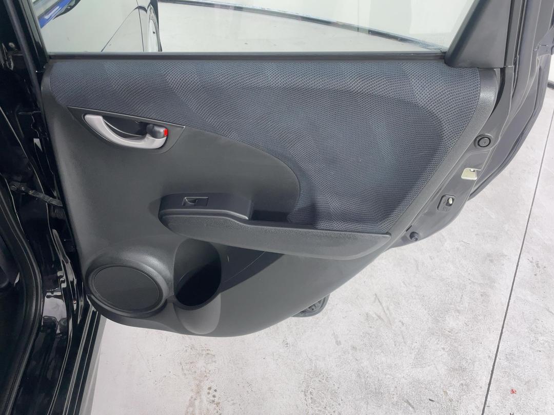 Photo '19' of Honda Jazz