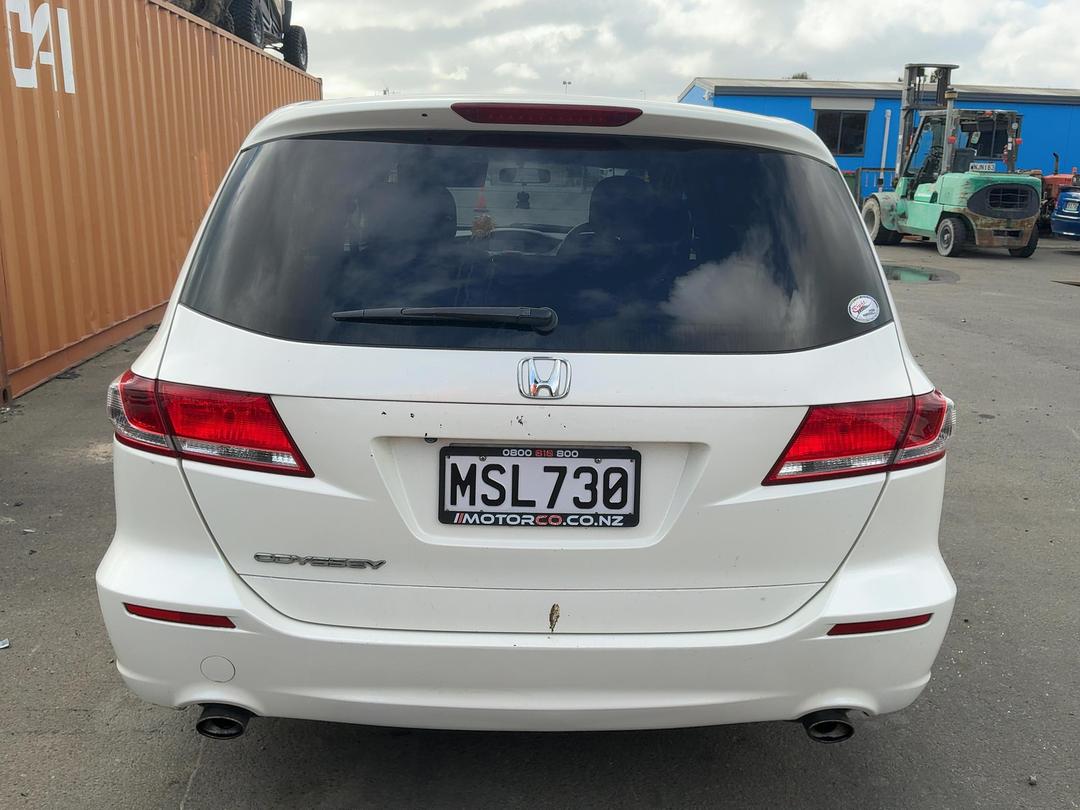 Photo '6' of Honda Odyssey