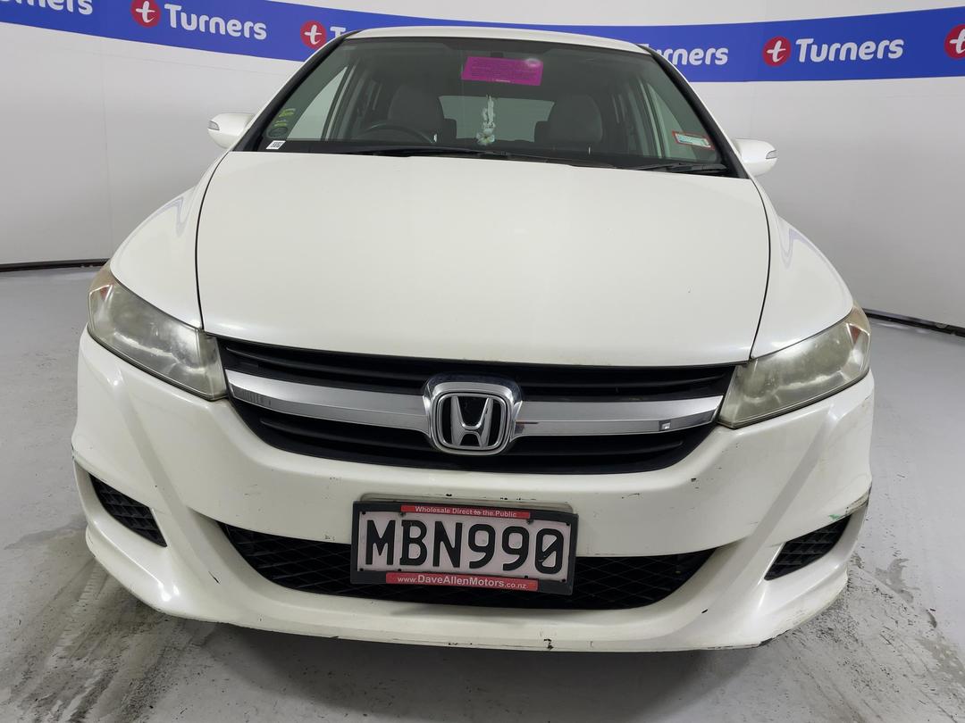 Photo '3' of Honda Stream Photo '3' of Honda Stream