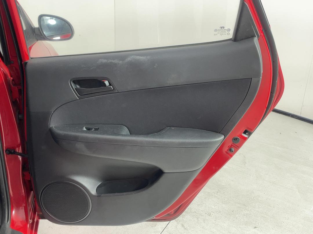 Photo '19' of Hyundai I30