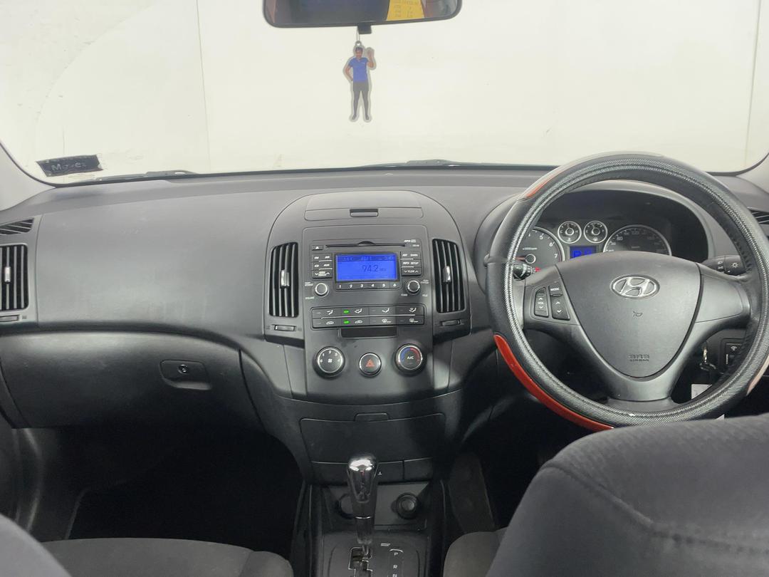 Photo '17' of Hyundai I30