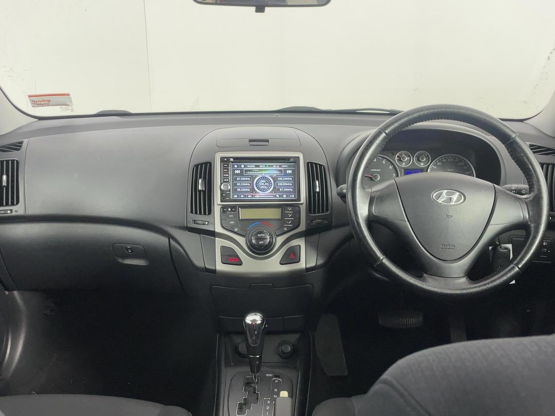Photo '19' of Hyundai I30 Photo '19' of Hyundai I30