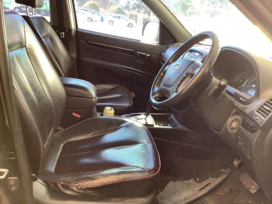 Photo '9' of Hyundai Santa FE V6 CM