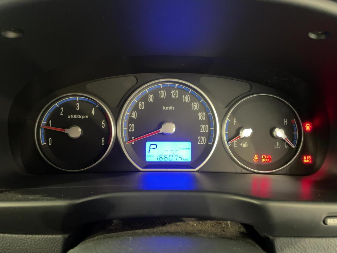 Photo '21' of Hyundai Santa FE
