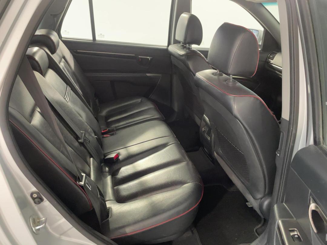 Photo '20' of Hyundai Santa FE
