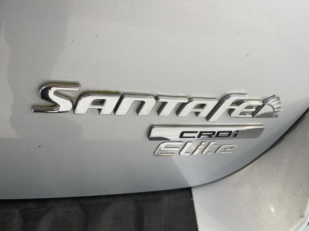 Photo '37' of Hyundai Santa FE