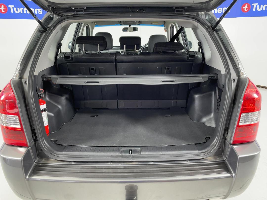 Photo '14' of Hyundai Tucson