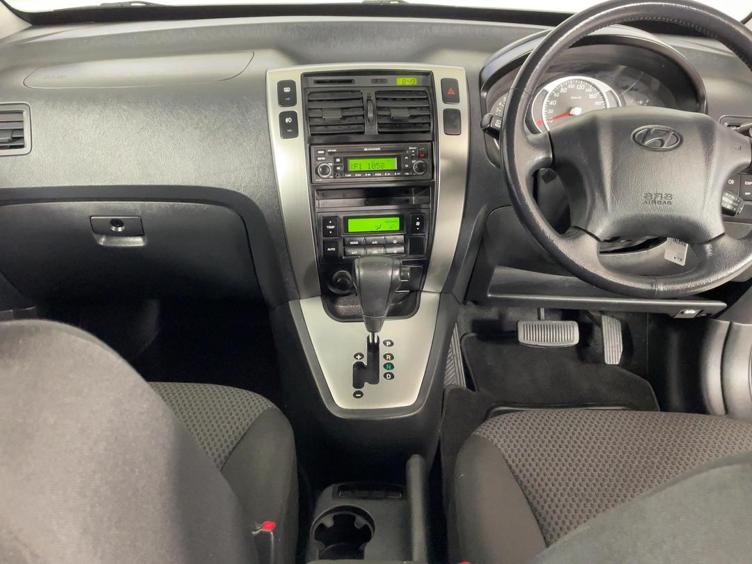 Photo '17' of Hyundai Tucson