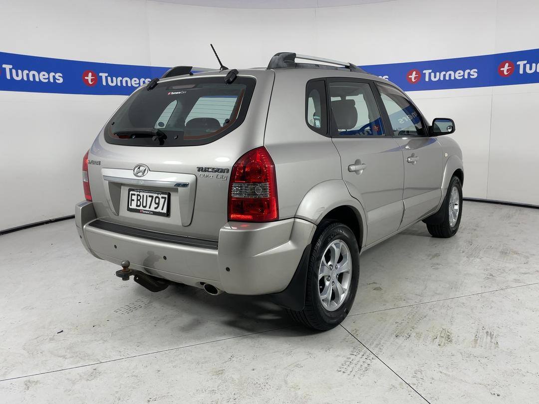 Photo '7' of Hyundai Tucson