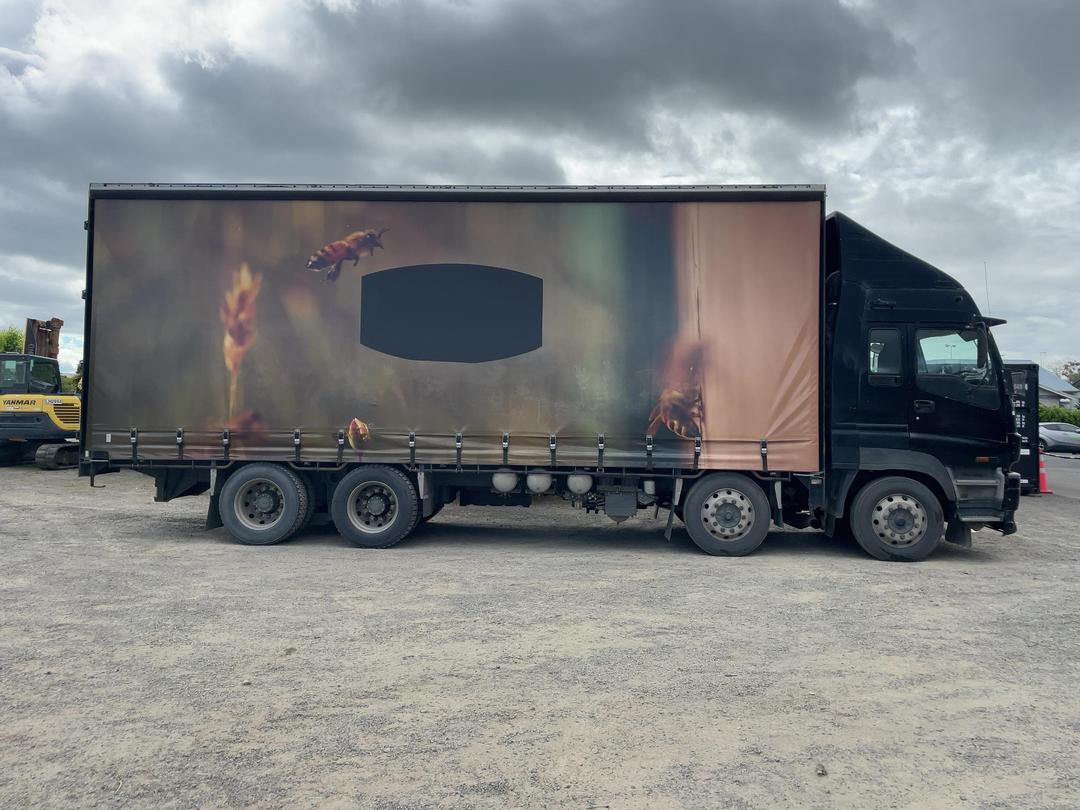 Photo '3' of Isuzu CYJ 530 Giga Curtainsider