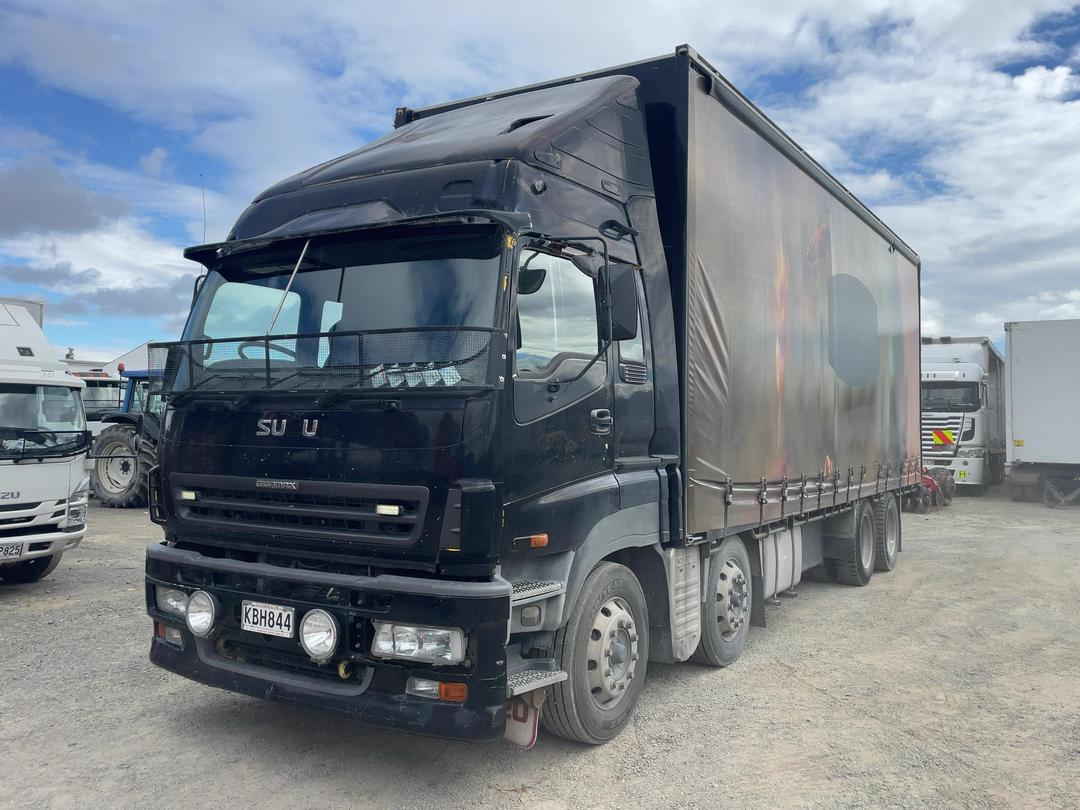 Photo '9' of Isuzu CYJ 530 Giga Curtainsider