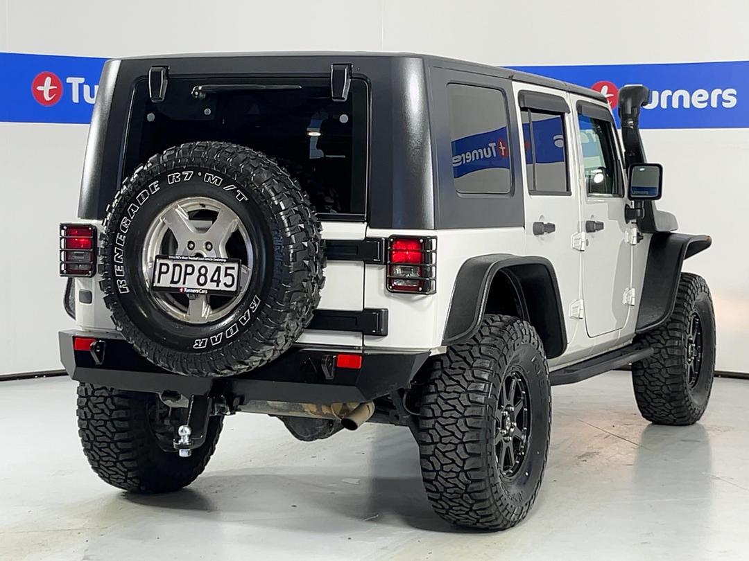 Photo '7' of Jeep Wrangler