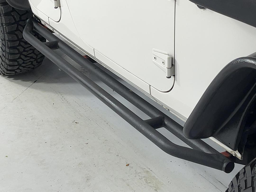 Photo '25' of Jeep Wrangler