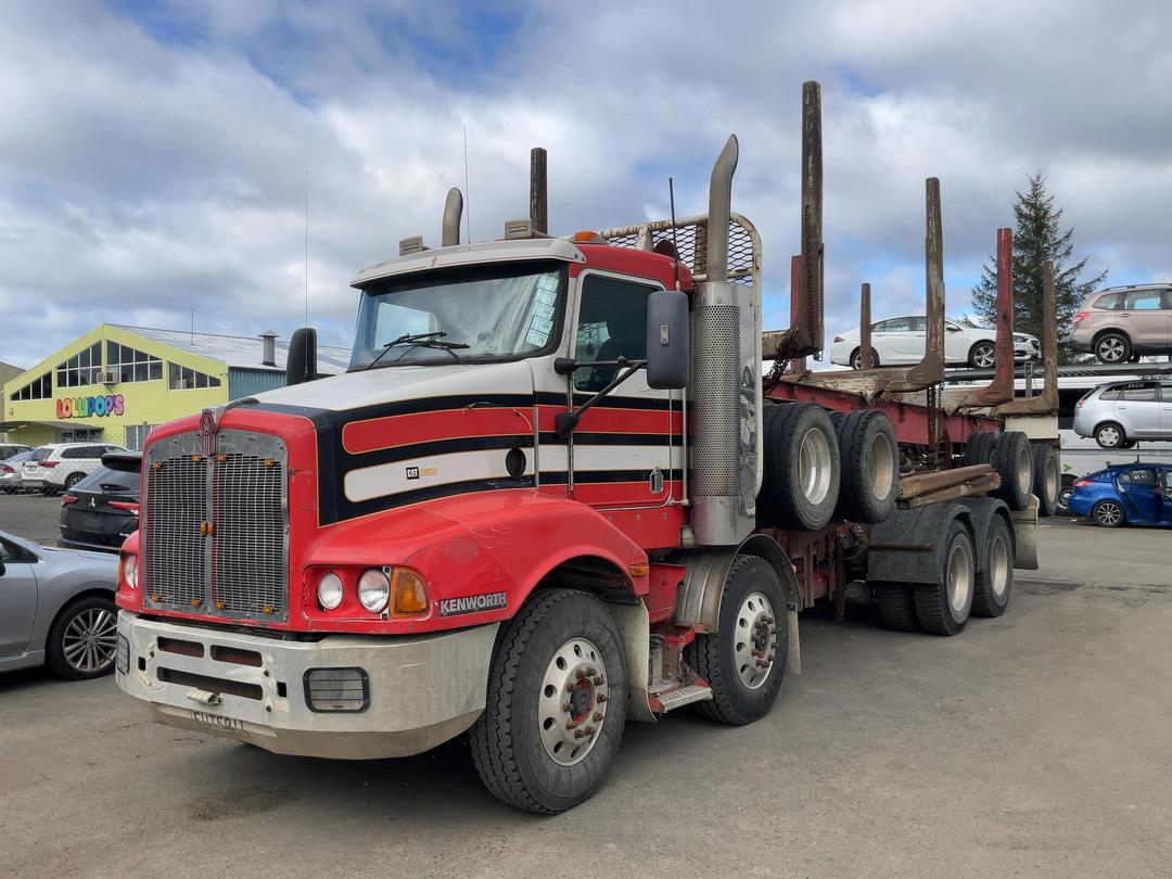 Photo '8' of Kenworth T 404 Logger