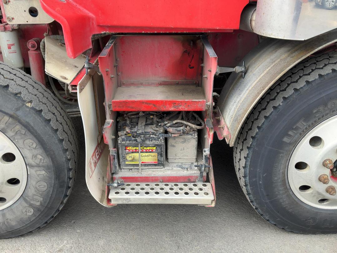 Photo '21' of Kenworth T 404 Logger