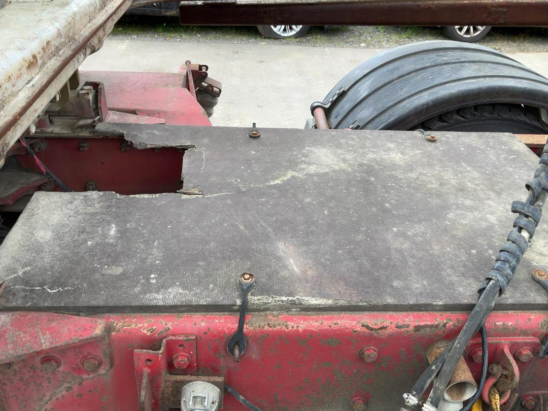 Photo '33' of Kenworth T 404 Logger