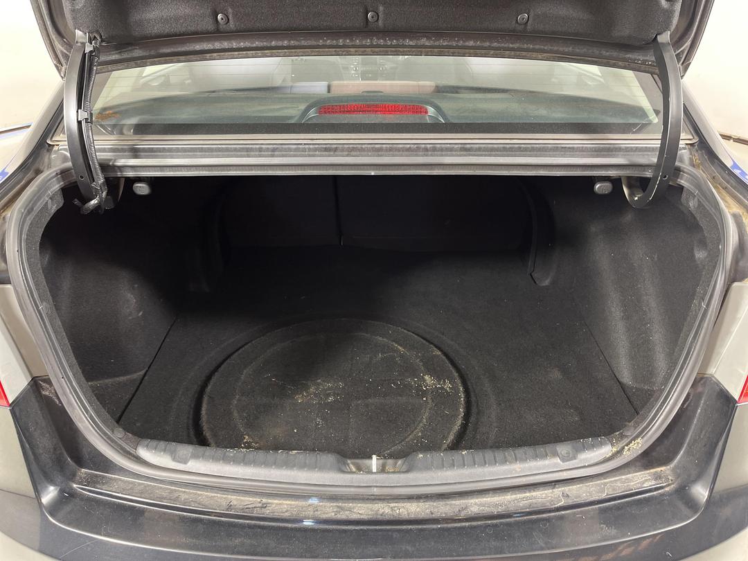 Photo '12' of KIA Cerato LX