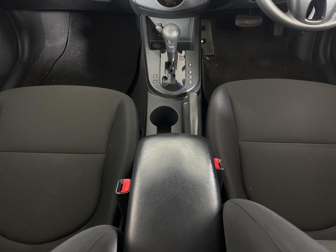 Photo '21' of KIA Cerato LX