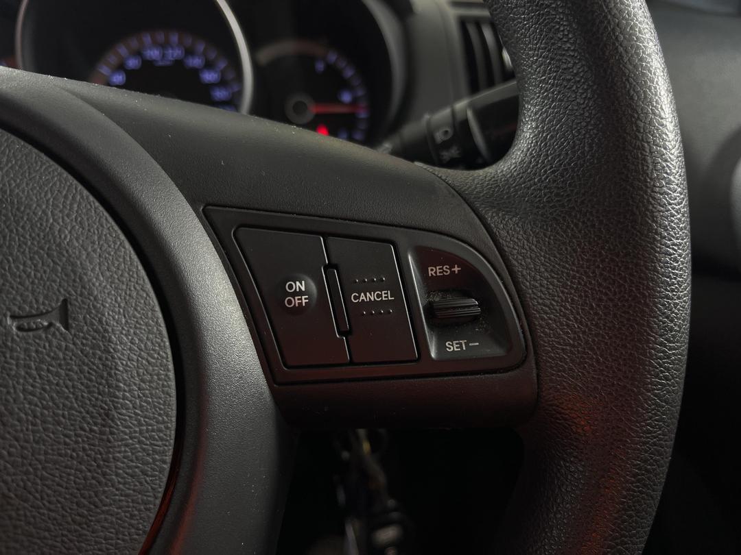 Photo '22' of KIA Cerato LX