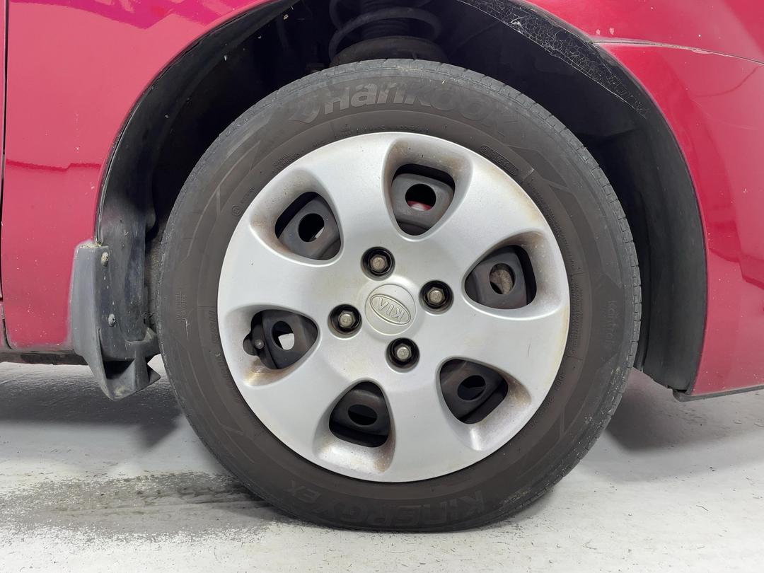 Photo '9' of KIA Cerato