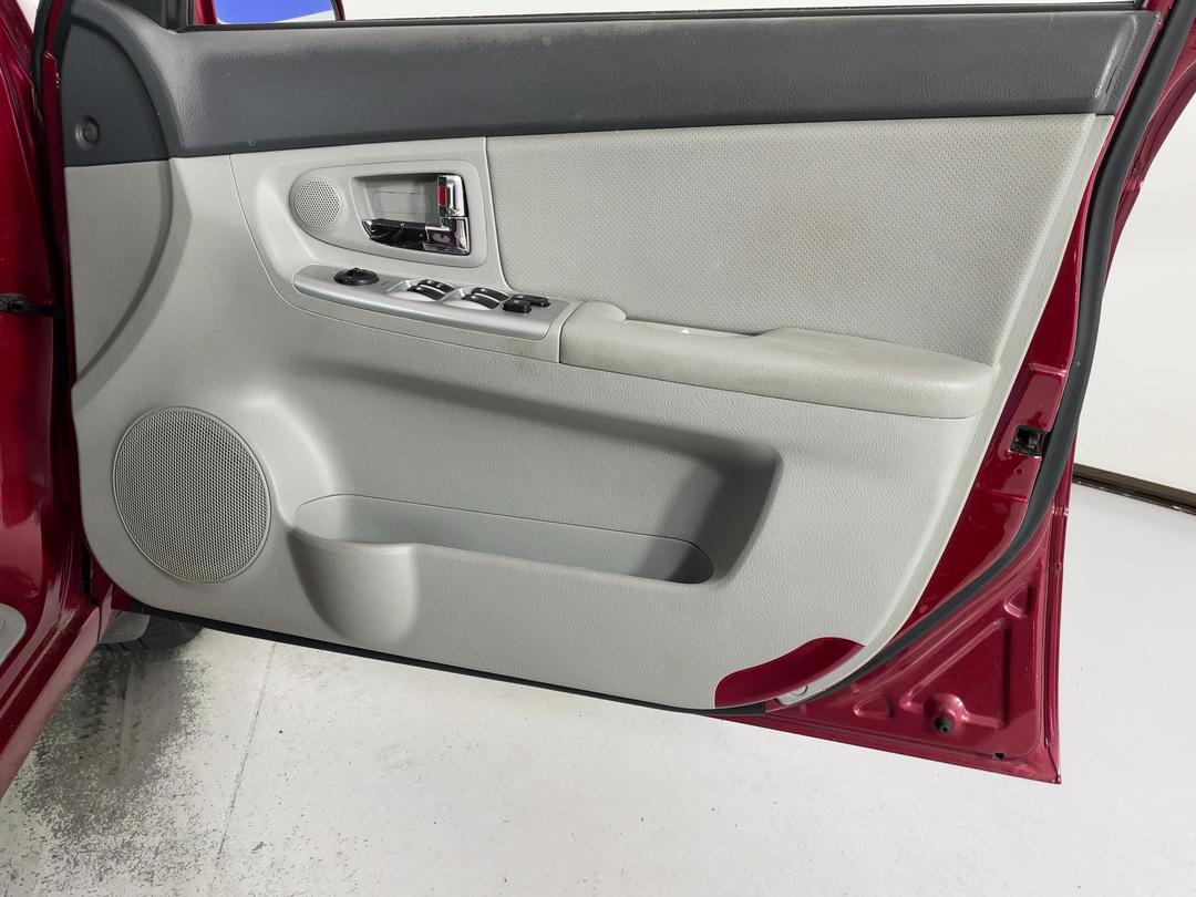 Photo '15' of KIA Cerato