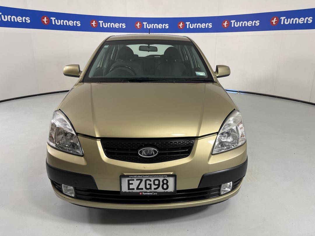 Photo '2' of KIA RIO