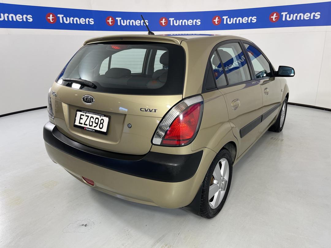 Photo '7' of KIA RIO