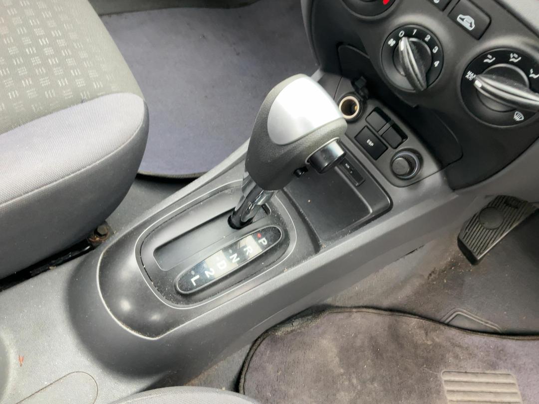 Photo '12' of KIA RIO Photo '12' of KIA RIO