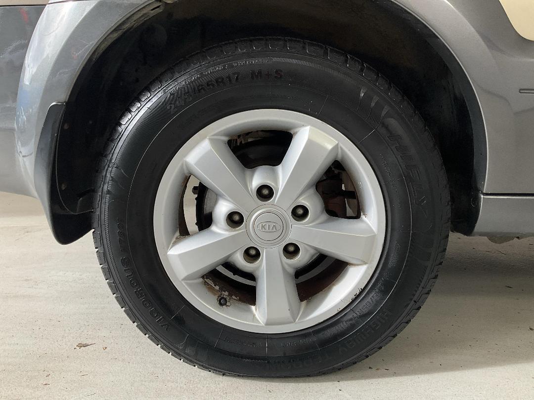 Photo '9' of KIA Sorento