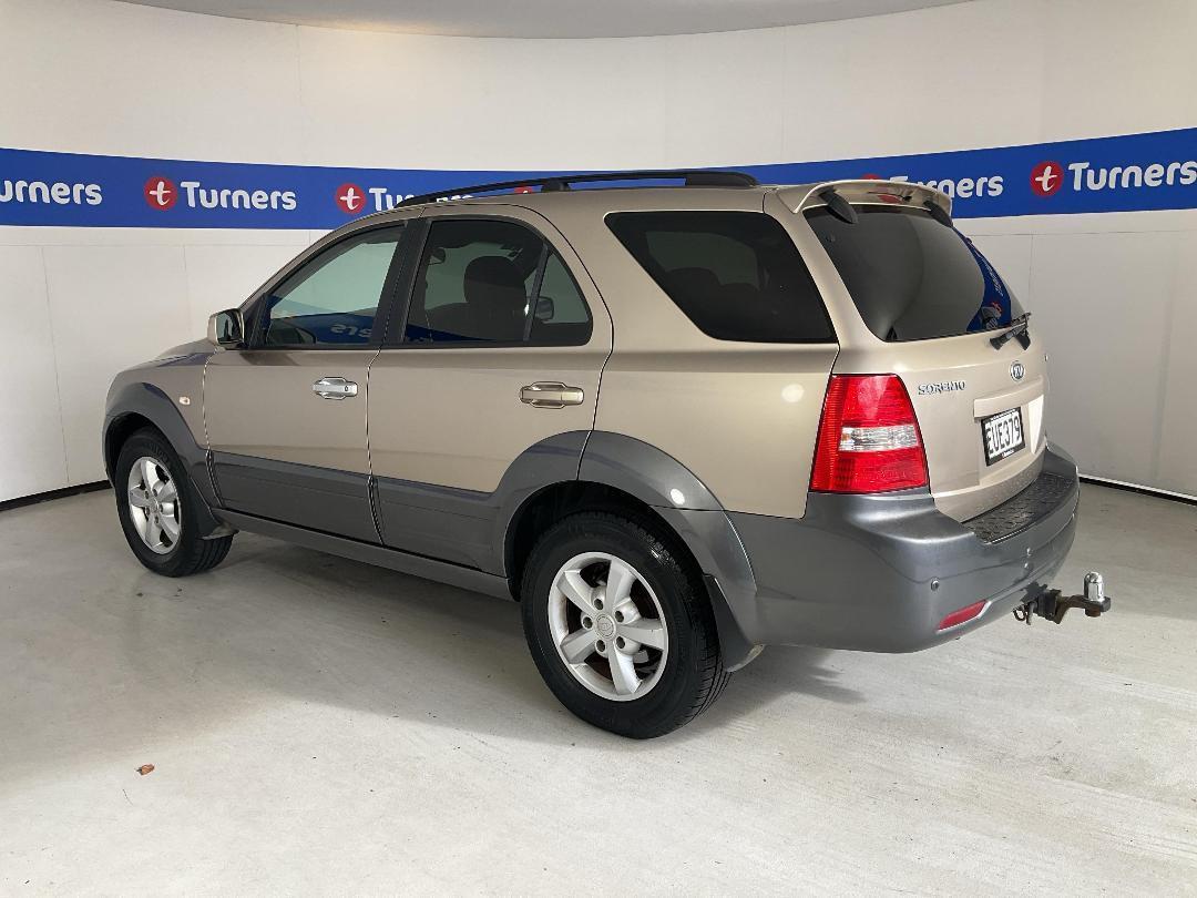 Photo '4' of KIA Sorento